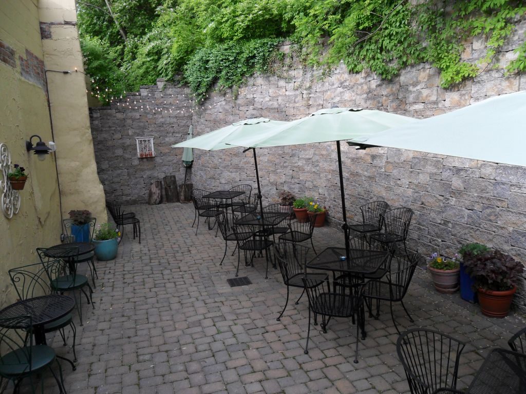 Outdoor Dining in Cincinnati & NKY Date Night Cincinnati