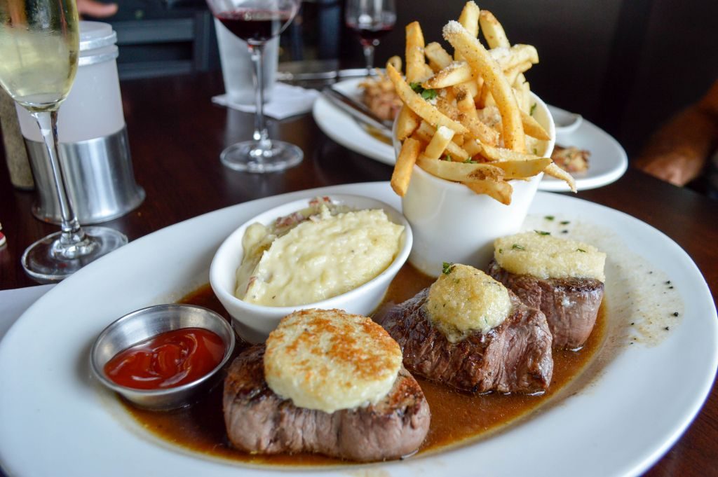 Steak at Cooper's Hawk Restaurant Cincinnati