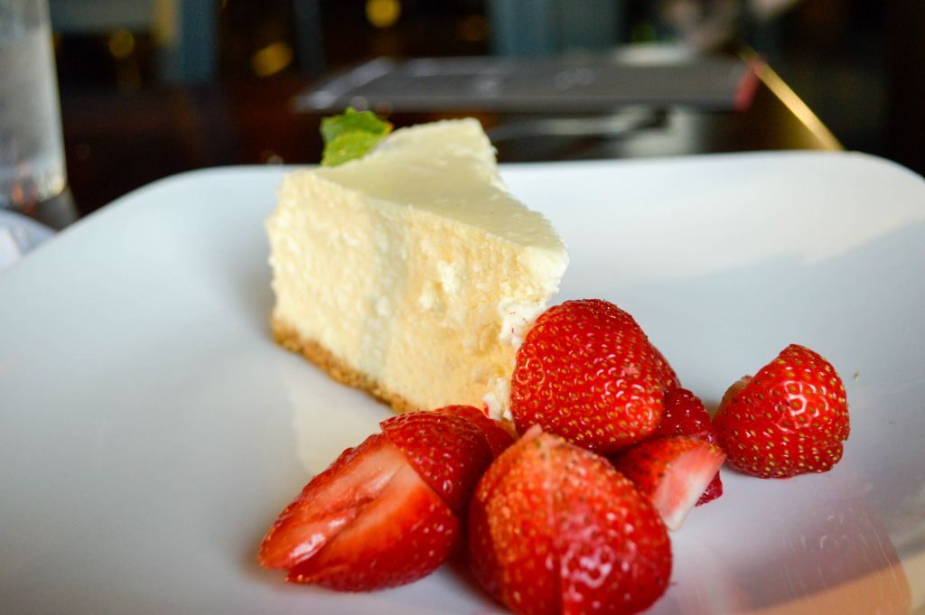 Desserts at Cooper's Hawk Cincinnati